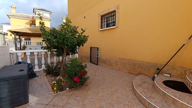 3 camera da letto Villa in vendita in Lo Crispin, Algorfa con piscina - 283.500 € (Rif: 9453580)