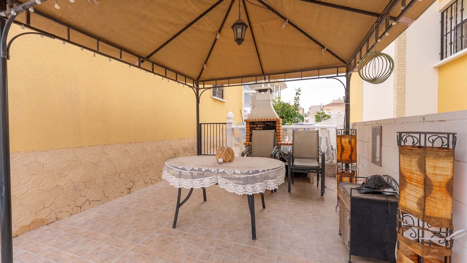 3 soverom Villa til salgs i Lo Crispin med svømmebasseng - € 283 500 (Ref: 9453580)