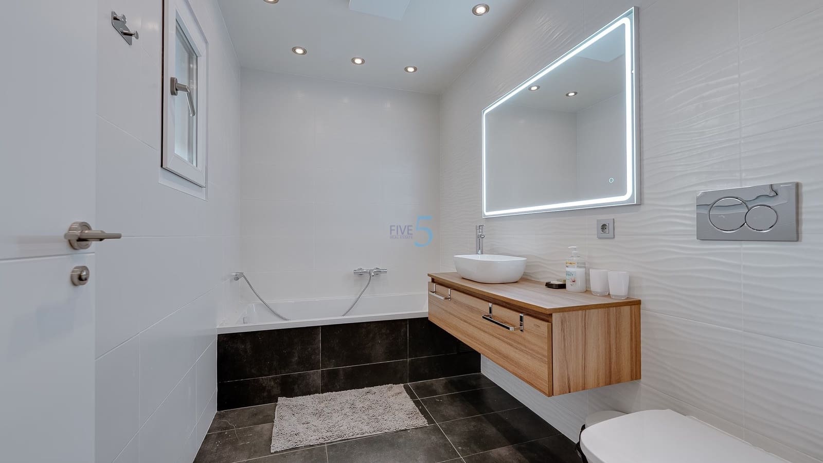 5 quarto Moradia para venda em Benijofar com piscina - 645 000 € (Ref: 9453581)