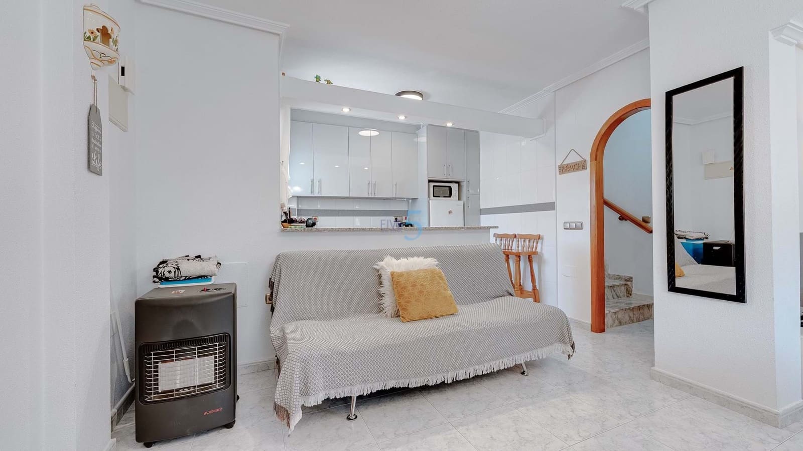 2 bedroom Villa for sale in La Zenia - € 240,000 (Ref: 9453582)