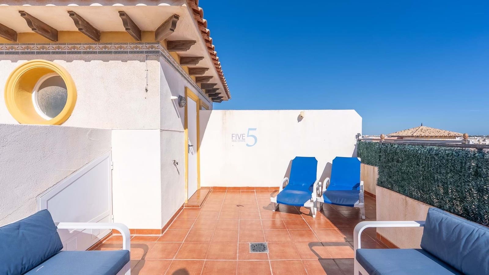 2 bedroom Villa for sale in La Zenia - € 240,000 (Ref: 9453582)