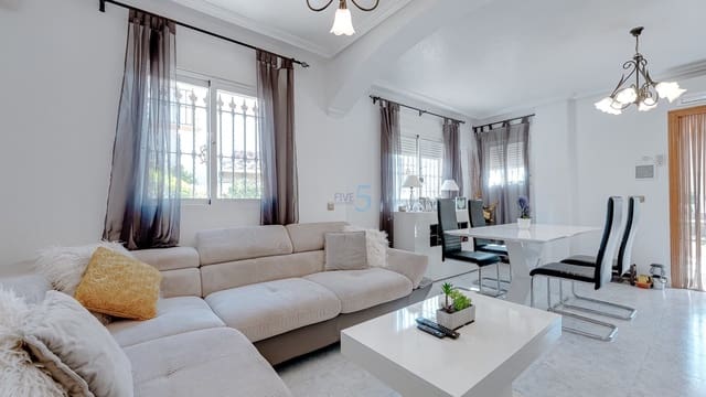 2 bedroom Villa for sale in La Zenia, Orihuela - € 240,000 (Ref: 9453582)