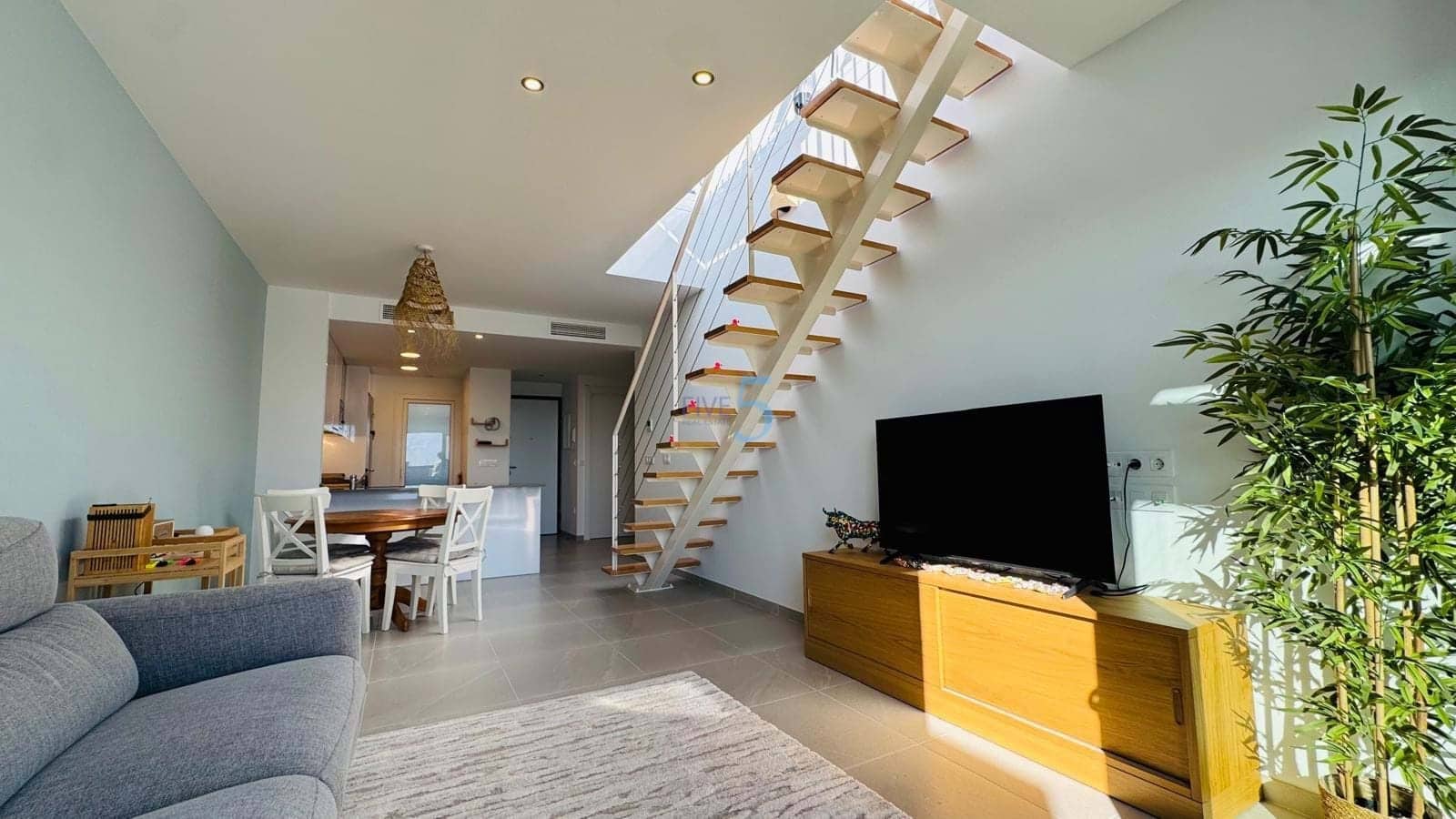 2 bedroom Apartment for sale in Playa Flamenca with pool garage - € 504,000 (Ref: 9459638)