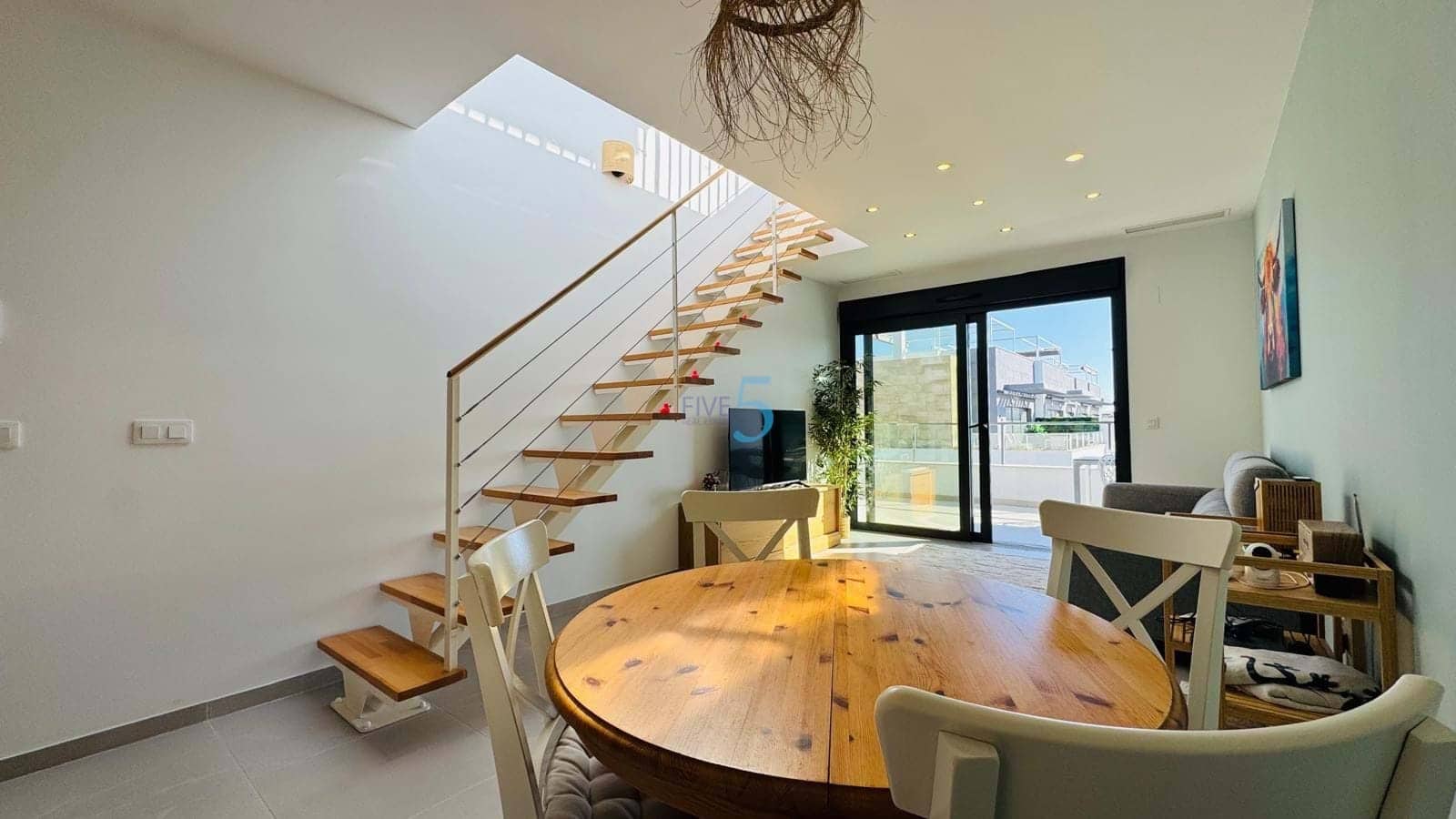 2 bedroom Apartment for sale in Playa Flamenca with pool garage - € 504,000 (Ref: 9459638)