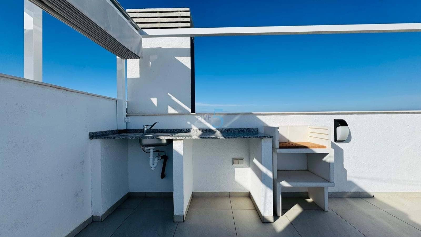 2 bedroom Apartment for sale in Playa Flamenca with pool garage - € 504,000 (Ref: 9459638)