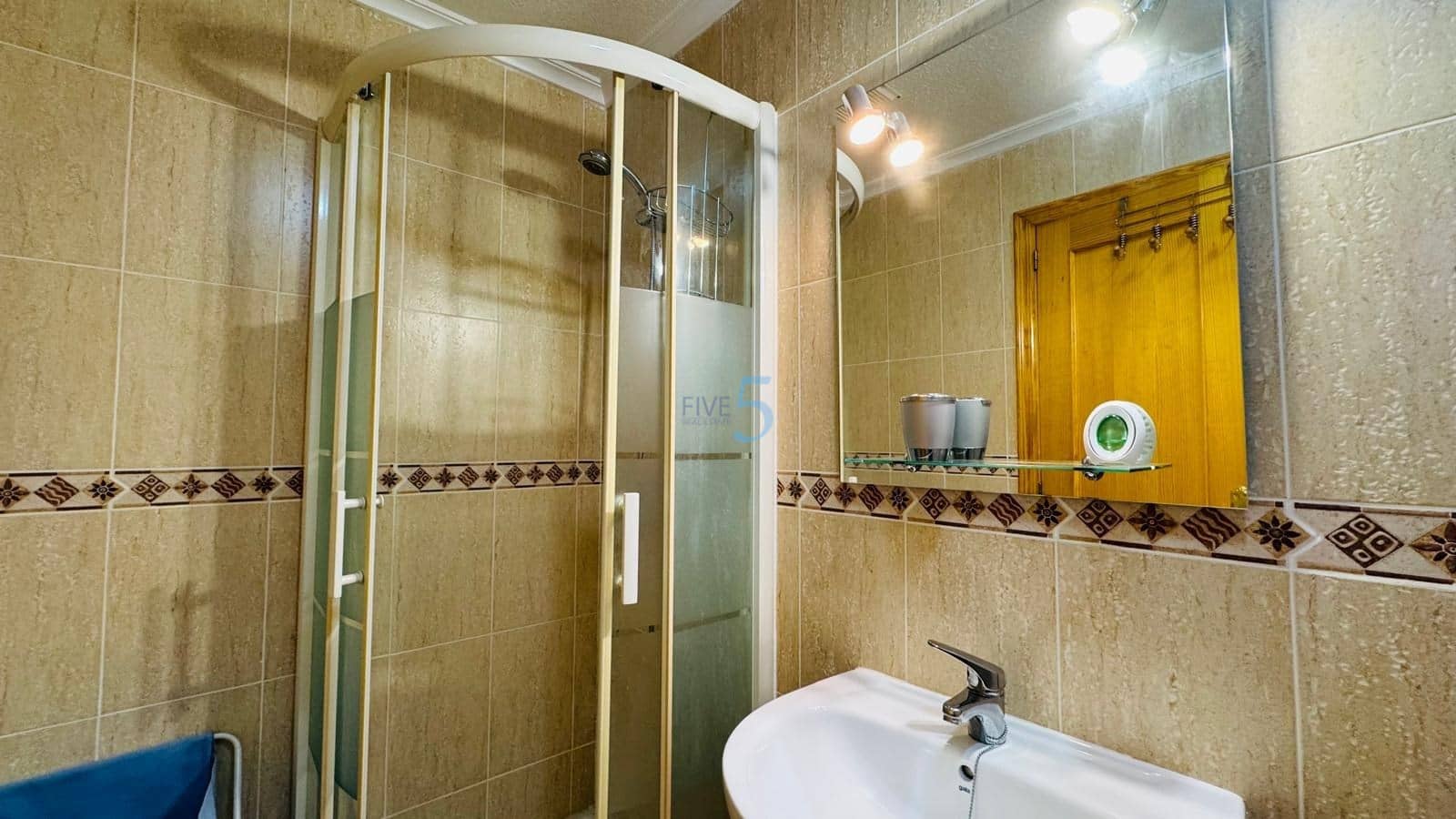 Apartamento de 2 habitaciones en Formentera del Segura en venta con piscina - 109.000 € (Ref: 9459639)