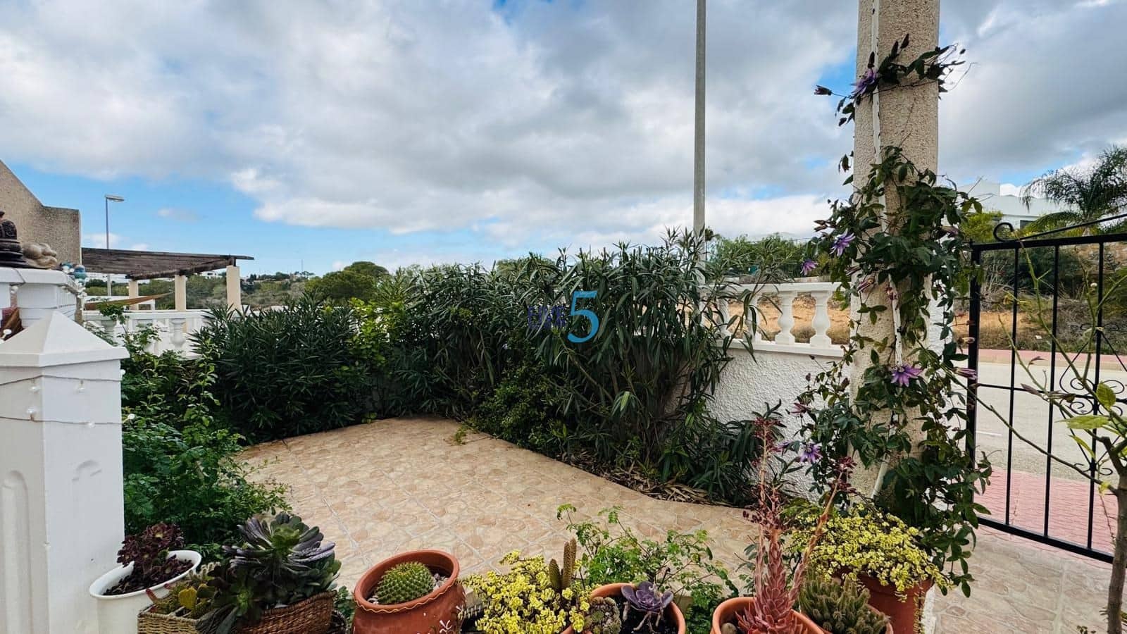 Casa de 3 habitaciones en Ciudad Quesada en venta con piscina garaje - 184.000 € (Ref: 9460751)