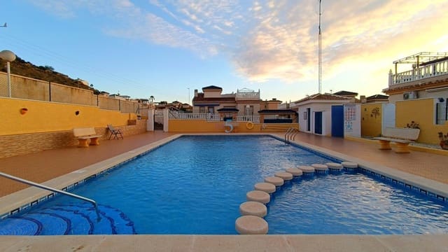 2 makuuhuone Huvila myytävänä paikassa Rojales mukana uima-altaan - 189 995 € (Ref: 9460752)