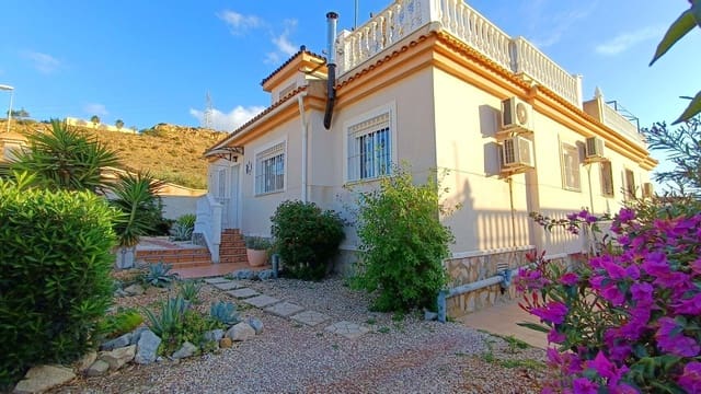 2 makuuhuone Huvila myytävänä paikassa Rojales mukana uima-altaan - 189 995 € (Ref: 9460752)