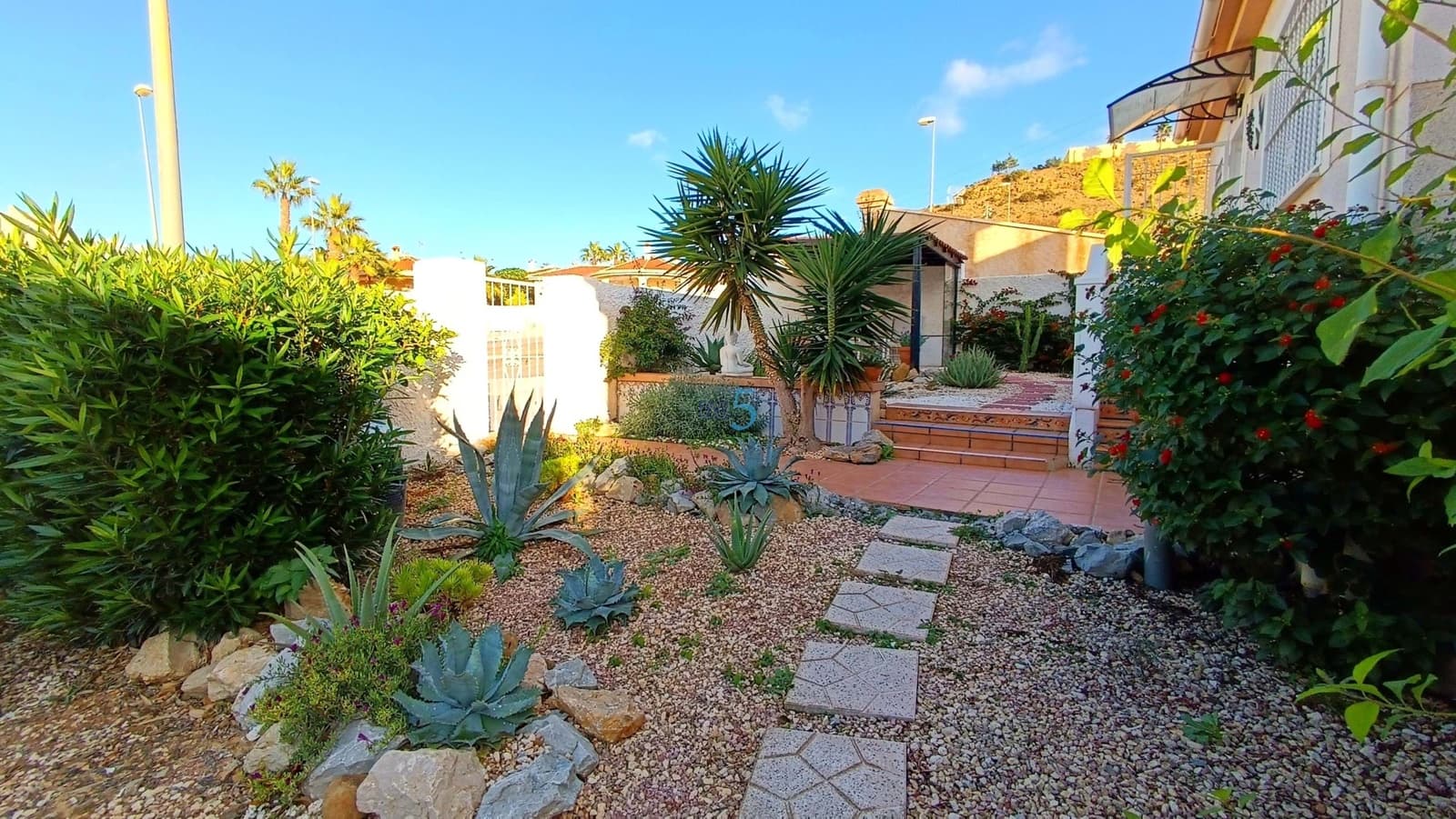 2 makuuhuone Huvila myytävänä paikassa Rojales mukana uima-altaan - 189 995 € (Ref: 9460752)