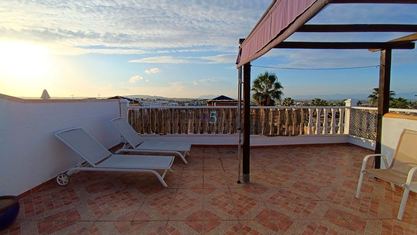 2 makuuhuone Huvila myytävänä paikassa Rojales mukana uima-altaan - 189 995 € (Ref: 9460752)