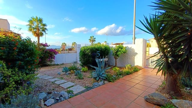 2 makuuhuone Huvila myytävänä paikassa Rojales mukana uima-altaan - 189 995 € (Ref: 9460752)