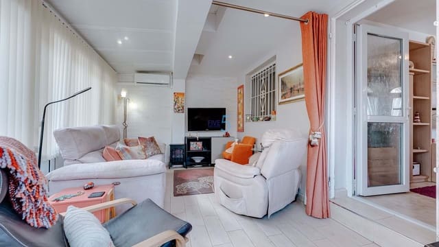 2 soveværelse Byhus til salg i Los Urrutias, Cartagena med swimmingpool - € 158.000 (Ref: 9464931)