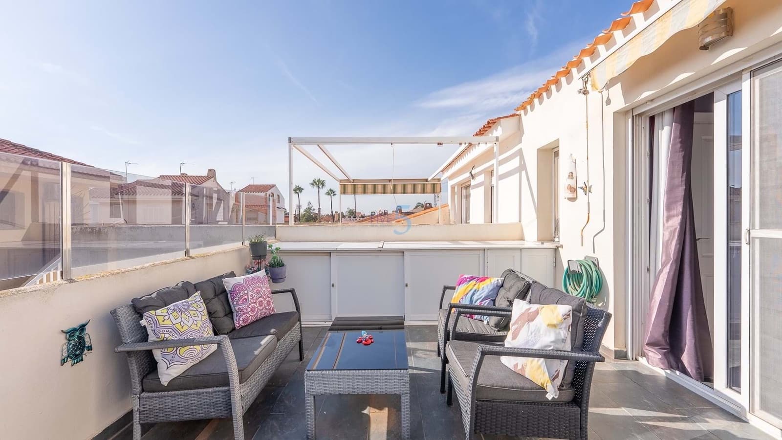 2 bedroom Townhouse for sale in Los Urrutias with pool - € 158,000 (Ref: 9464931)