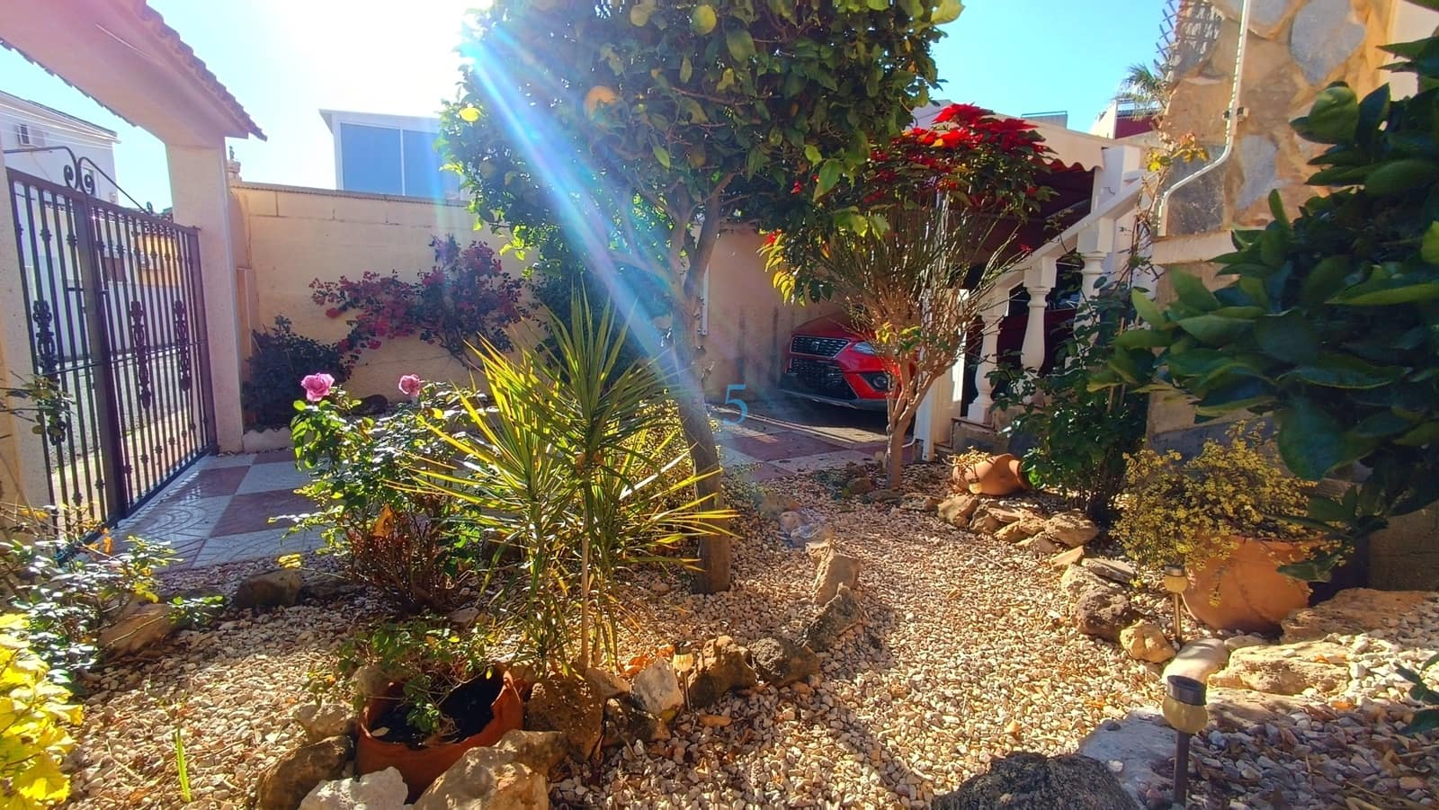 3 makuuhuone Huvila myytävänä paikassa San Fulgencio mukana uima-altaan - 259 995 € (Ref: 9469020)