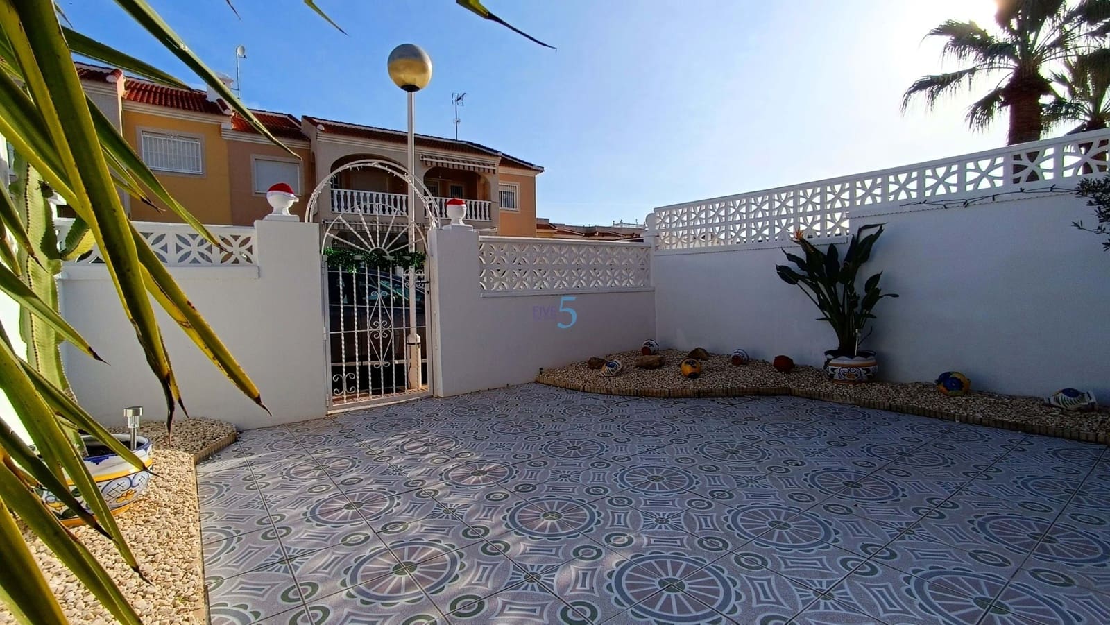 2 Zimmer Haus zu verkaufen in Ciudad Quesada mit Pool - 235.000 € (Ref: 9470007)