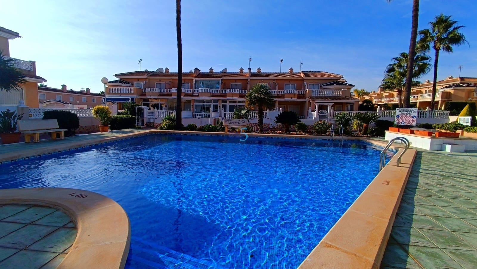 2 Zimmer Haus zu verkaufen in Ciudad Quesada mit Pool - 235.000 € (Ref: 9470007)