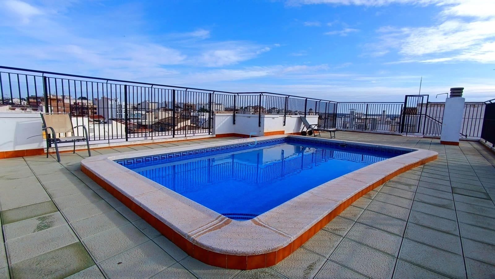 2 quarto Apartamento para venda em Los Montesinos com piscina - 95 000 € (Ref: 9470705)