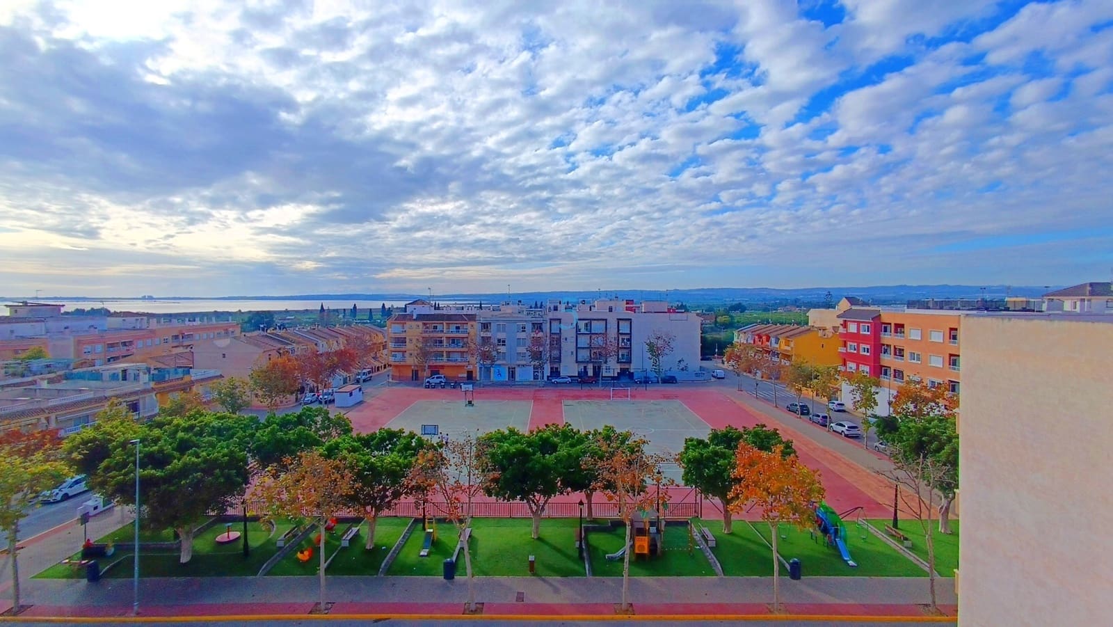 2 quarto Apartamento para venda em Los Montesinos com piscina - 95 000 € (Ref: 9470705)