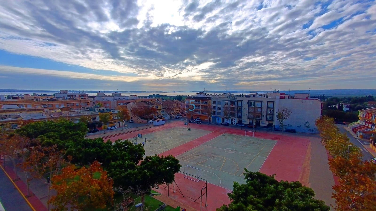 2 quarto Apartamento para venda em Los Montesinos com piscina - 95 000 € (Ref: 9470705)