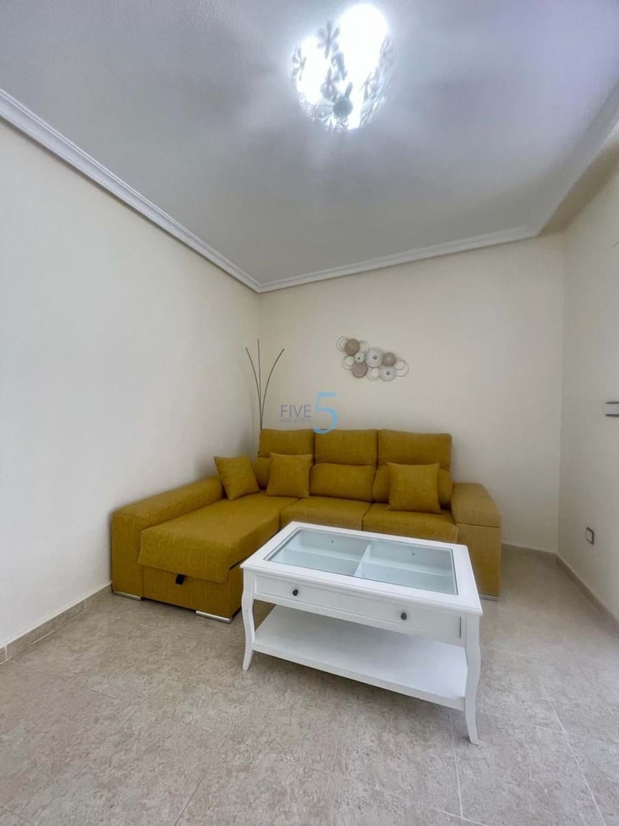 2 makuuhuone Huoneisto myytävänä paikassa Guardamar del Segura mukana uima-altaan 
autotalli - 150 000 € (Ref: 9471297)