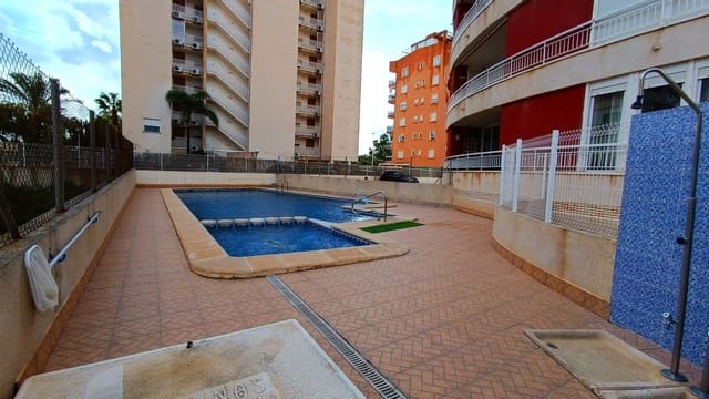 2 chambre Appartement à vendre à Guardamar del Segura avec piscine garage - 150 000 € (Ref: 9471297)