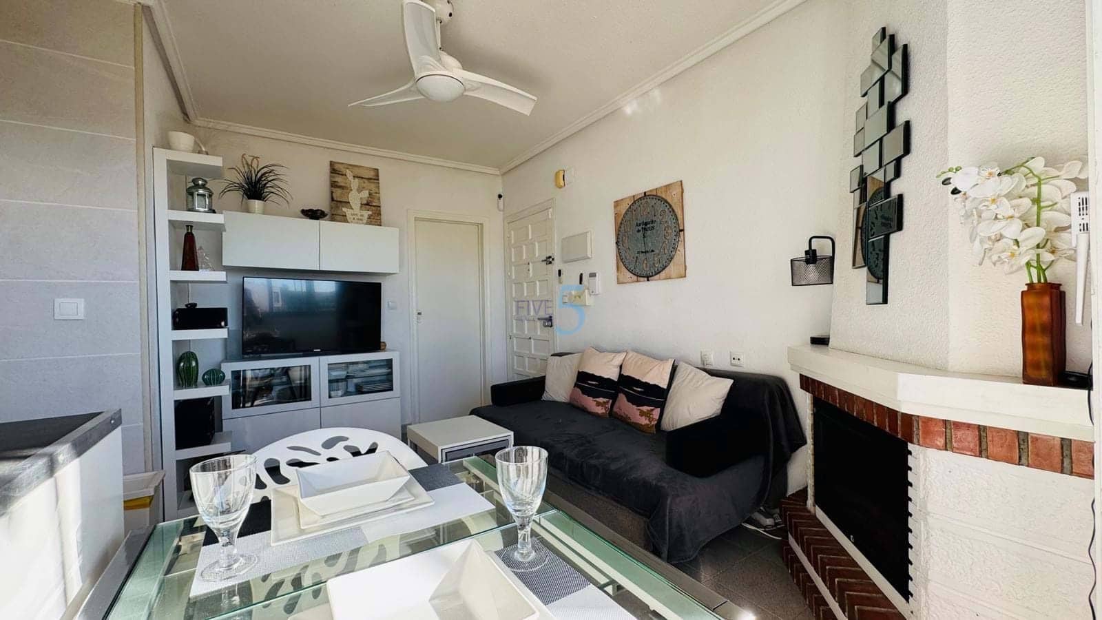 1 soveværelse Lejlighed til salg i Orihuela Costa med swimmingpool - € 129.900 (Ref: 9471664)