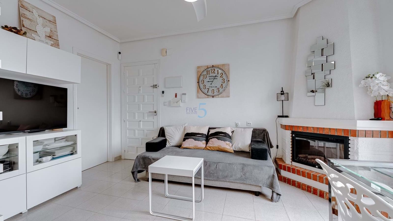 1 sypialnia Apartament na sprzedaż w Orihuela Costa z basenem - 125 000 € (Ref: 9471664)