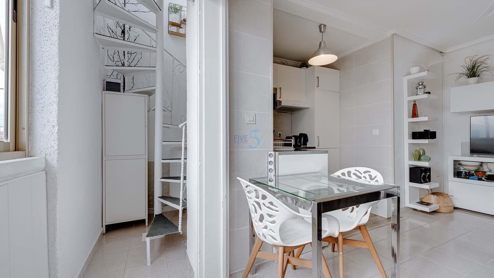 1 sypialnia Apartament na sprzedaż w Orihuela Costa z basenem - 125 000 € (Ref: 9471664)