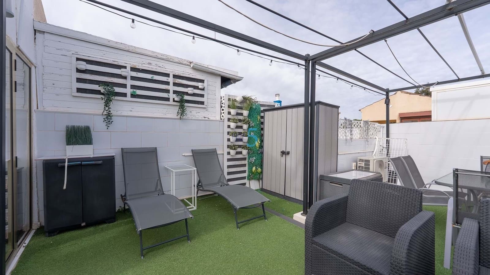 1 sypialnia Apartament na sprzedaż w Orihuela Costa z basenem - 125 000 € (Ref: 9471664)