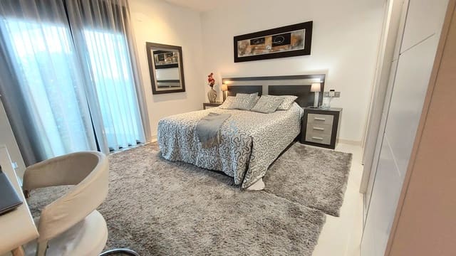 2 camera da letto Appartamento in vendita in Torrevieja con piscina - 299.950 € (Rif: 9480714)