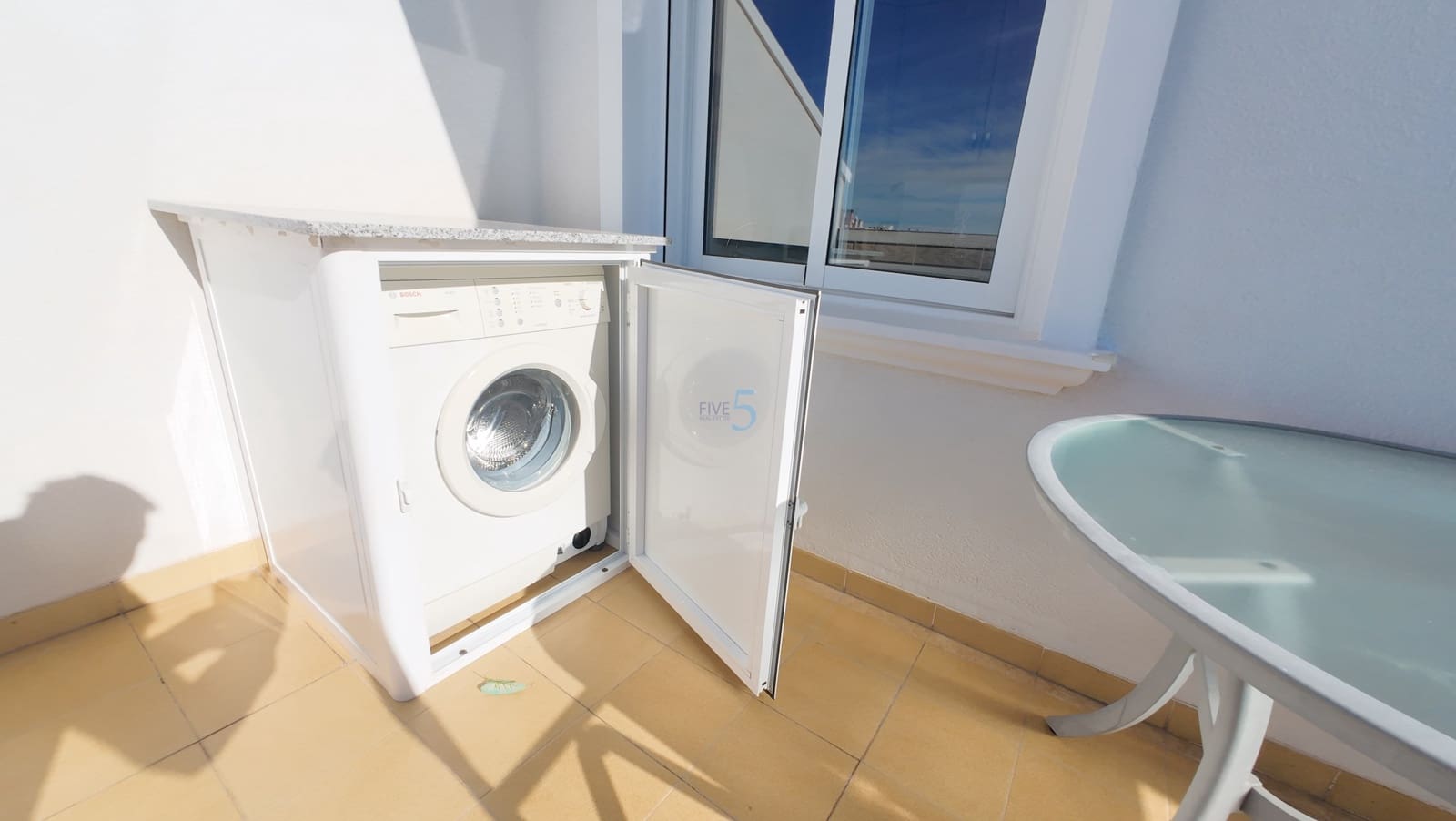 3 slaapkamer Appartement te koop in Torrevieja met garage - € 265.000 (Ref: 9483943)