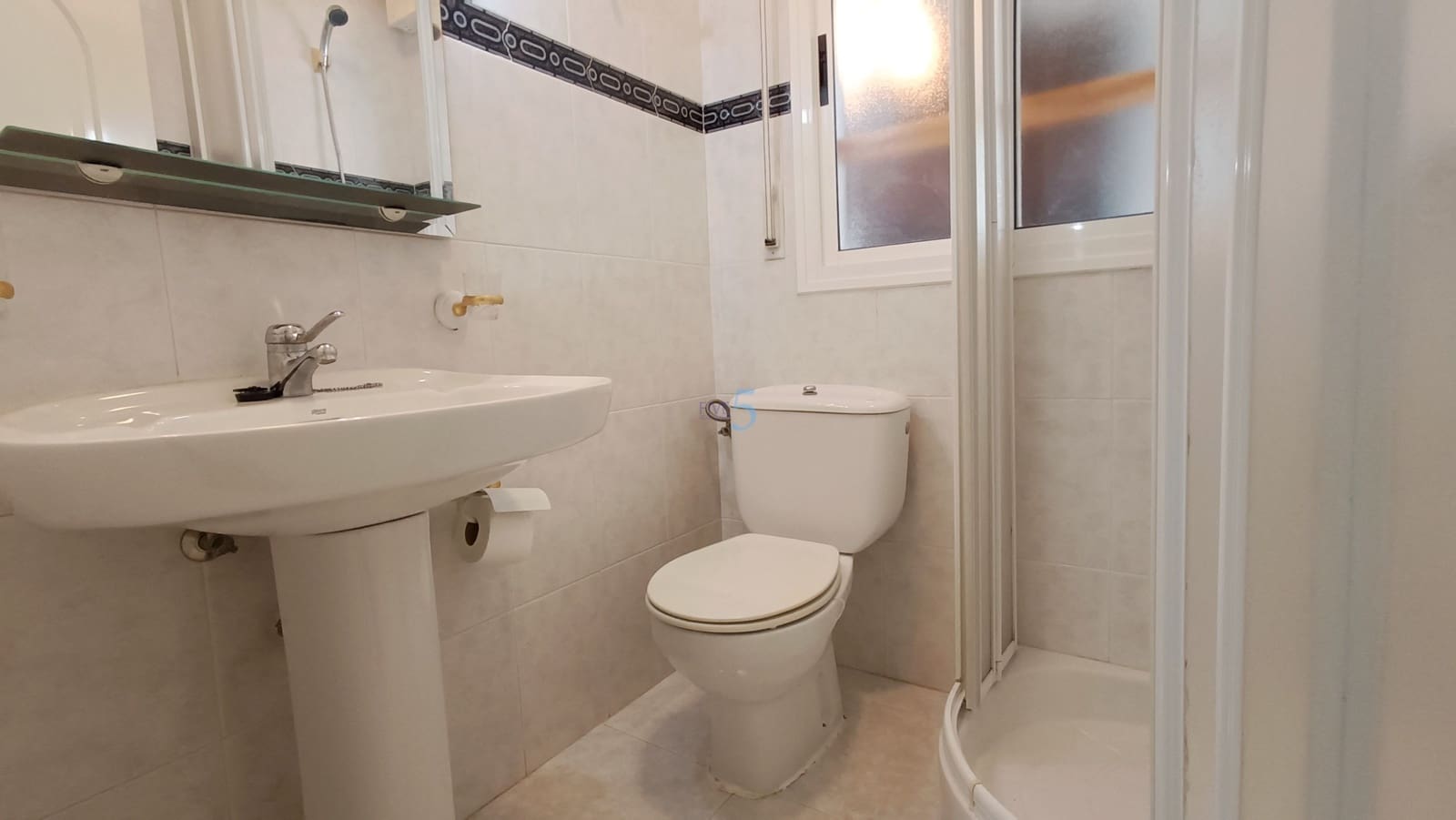 2 makuuhuone Huvila myytävänä paikassa Ciudad Quesada mukana uima-altaan - 165 000 € (Ref: 9484067)