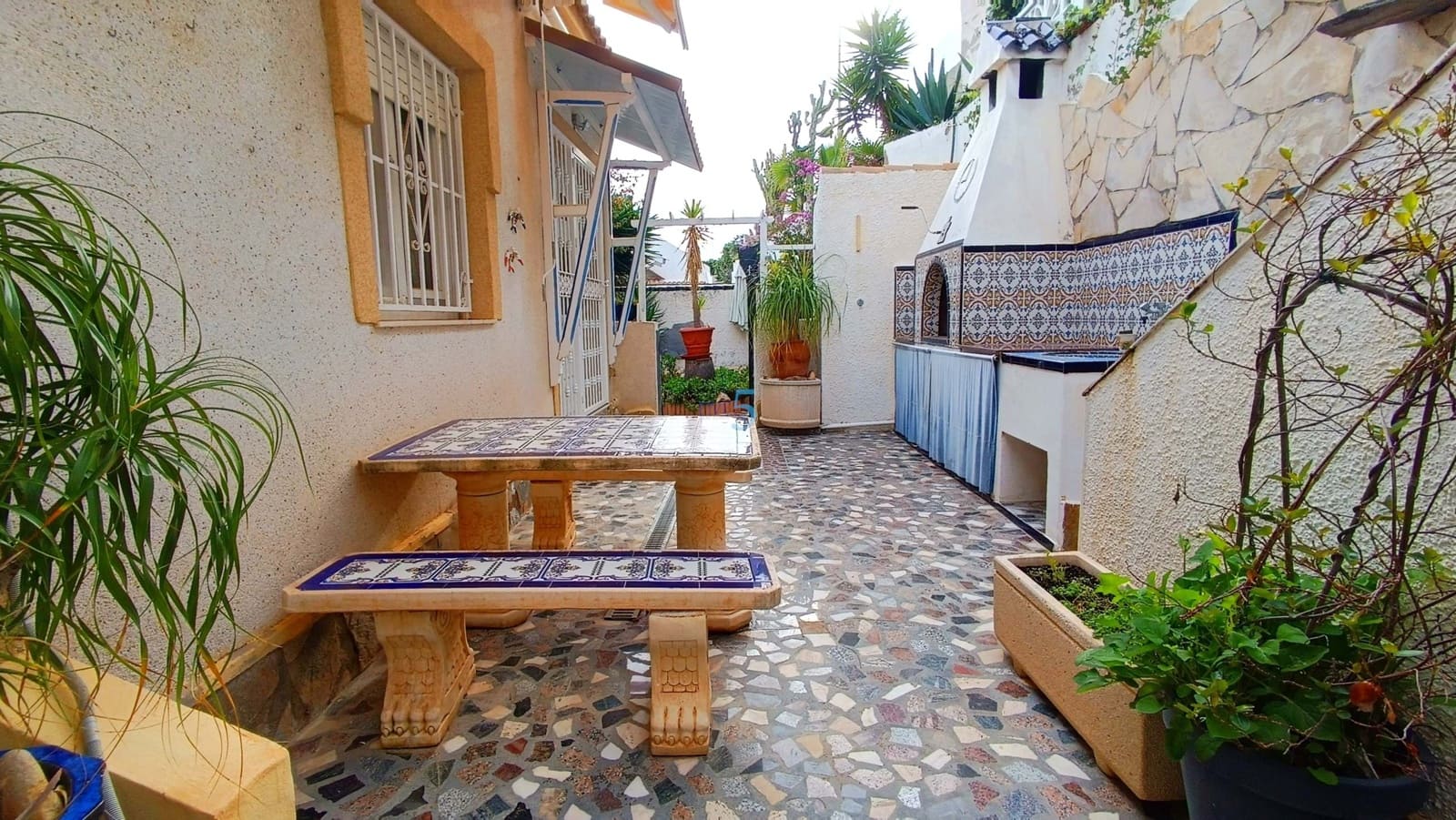 2 makuuhuone Huvila myytävänä paikassa Ciudad Quesada mukana uima-altaan - 165 000 € (Ref: 9484067)