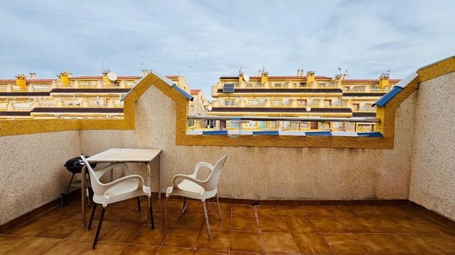 Casa de 3 habitaciones en La Florida, Orihuela en venta con piscina - 189.000 € (Ref: 9484965)