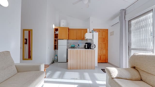 2 soverom Leilighet til salgs i Villamartin, Orihuela med svømmebasseng - € 134 900 (Ref: 9487949)