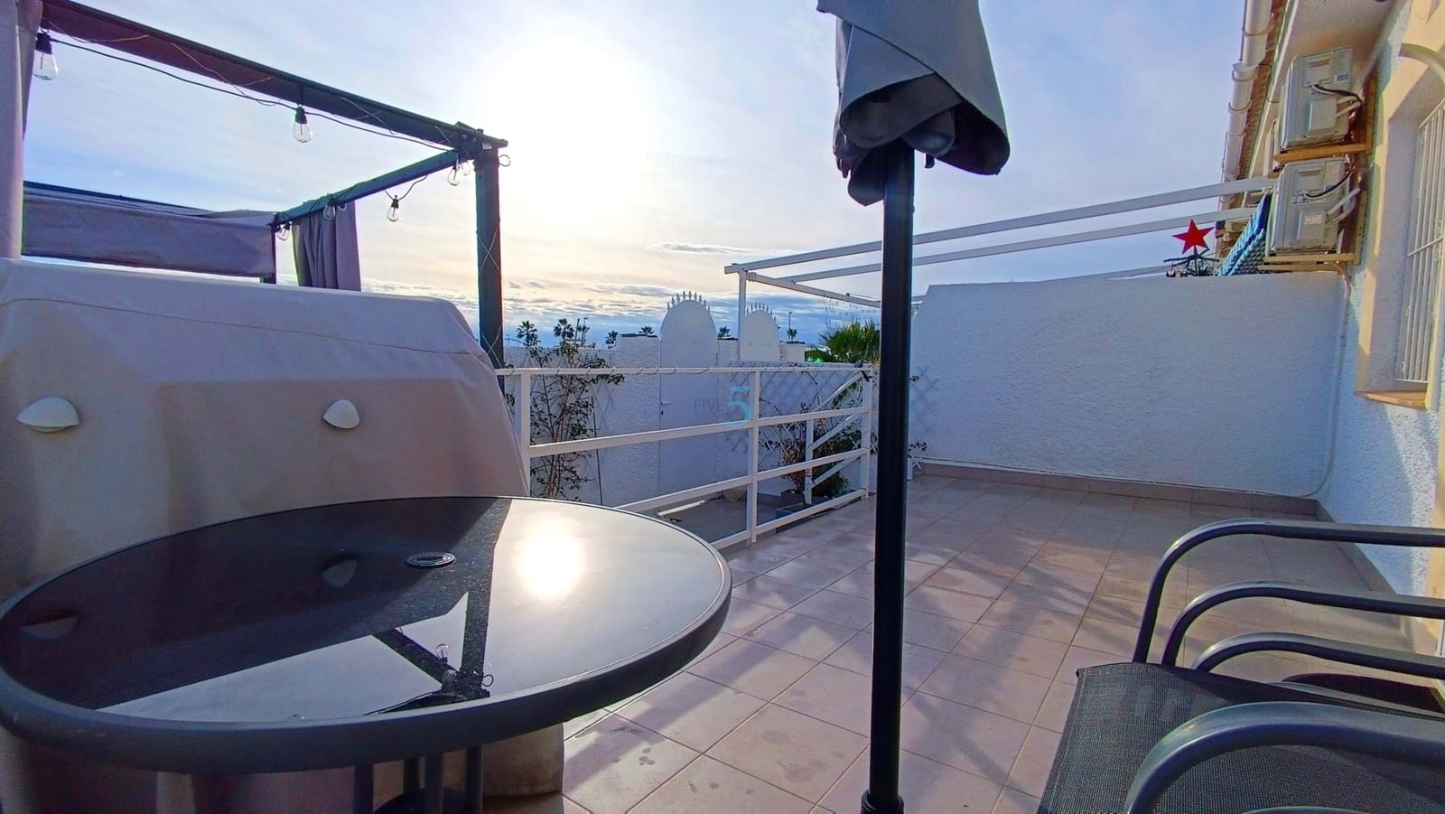 2 slaapkamer Bungalow te koop in Ciudad Quesada met garage - € 145.000 (Ref: 9488505)