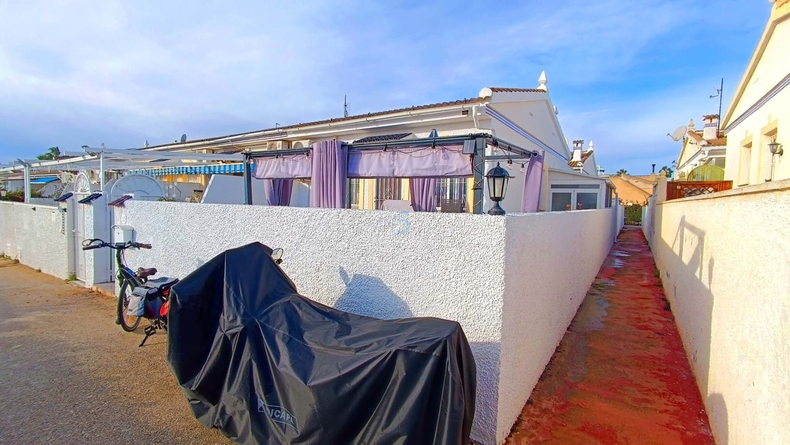 2 slaapkamer Bungalow te koop in Ciudad Quesada met garage - € 145.000 (Ref: 9488505)