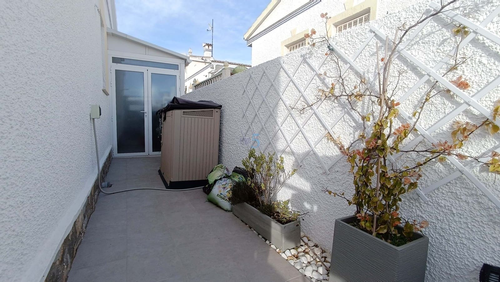 2 slaapkamer Bungalow te koop in Ciudad Quesada met garage - € 145.000 (Ref: 9488505)