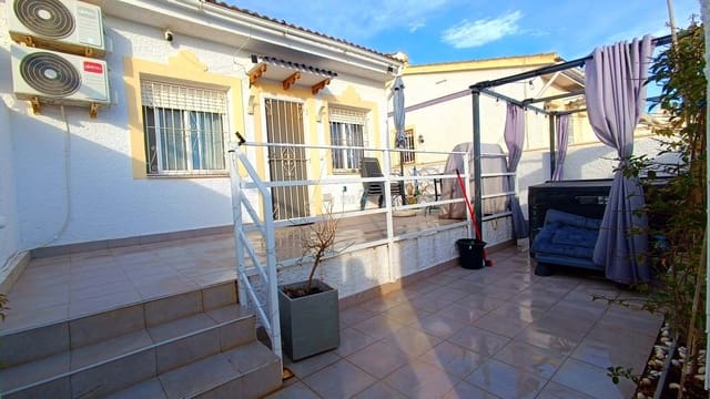2 slaapkamer Bungalow te koop in Ciudad Quesada, Rojales met garage - € 145.000 (Ref: 9488505)