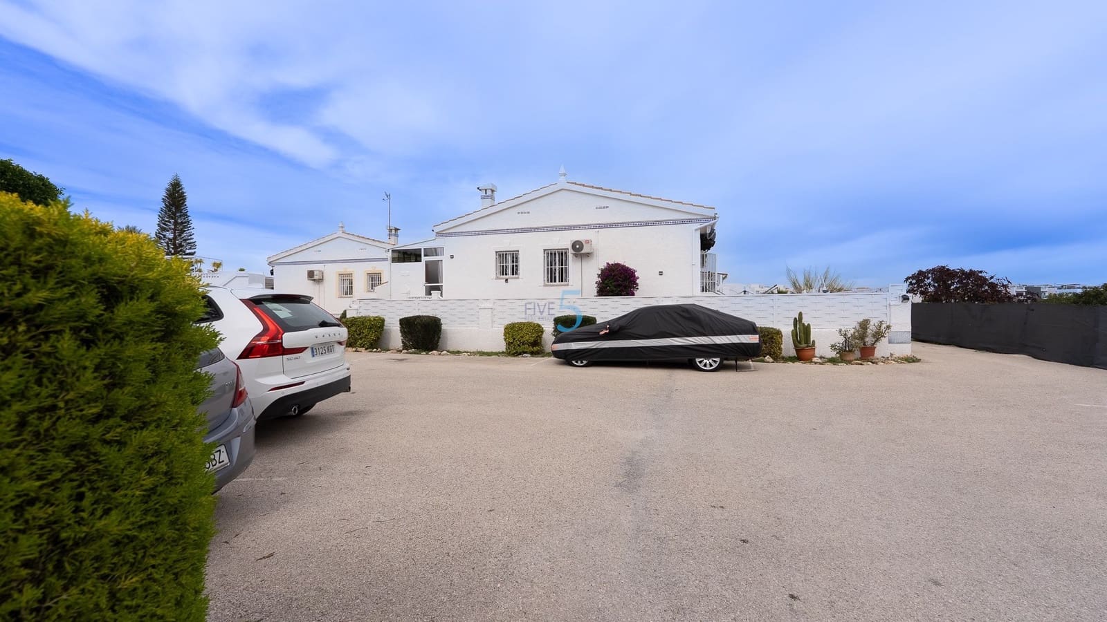 2 quarto Bungalow para venda em Ciudad Quesada com garagem - 145 000 € (Ref: 9488505)