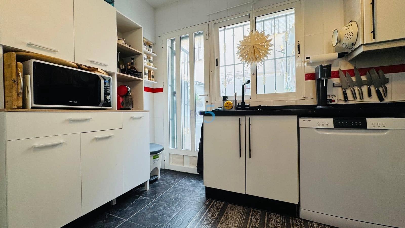 3 chambre Maison de Ville à vendre à Playa Flamenca avec piscine - 209 000 € (Ref: 9489692)