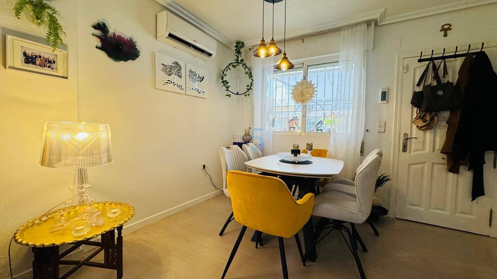 3 chambre Maison de Ville à vendre à Playa Flamenca avec piscine - 209 000 € (Ref: 9489692)