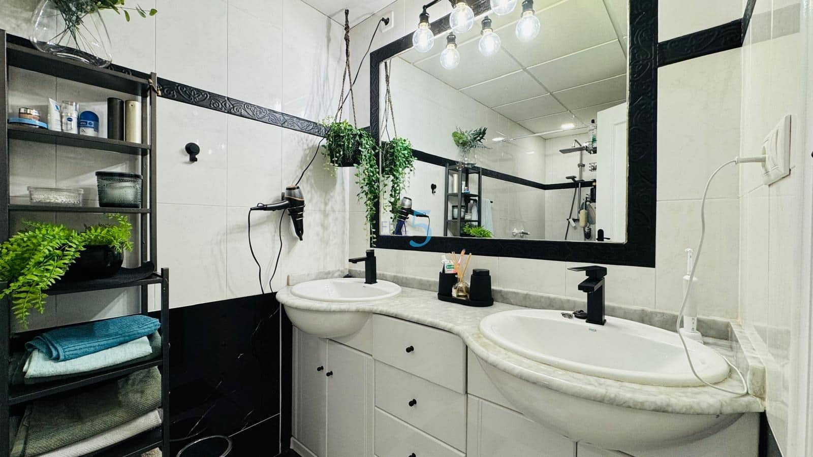 3 chambre Maison de Ville à vendre à Playa Flamenca avec piscine - 209 000 € (Ref: 9489692)