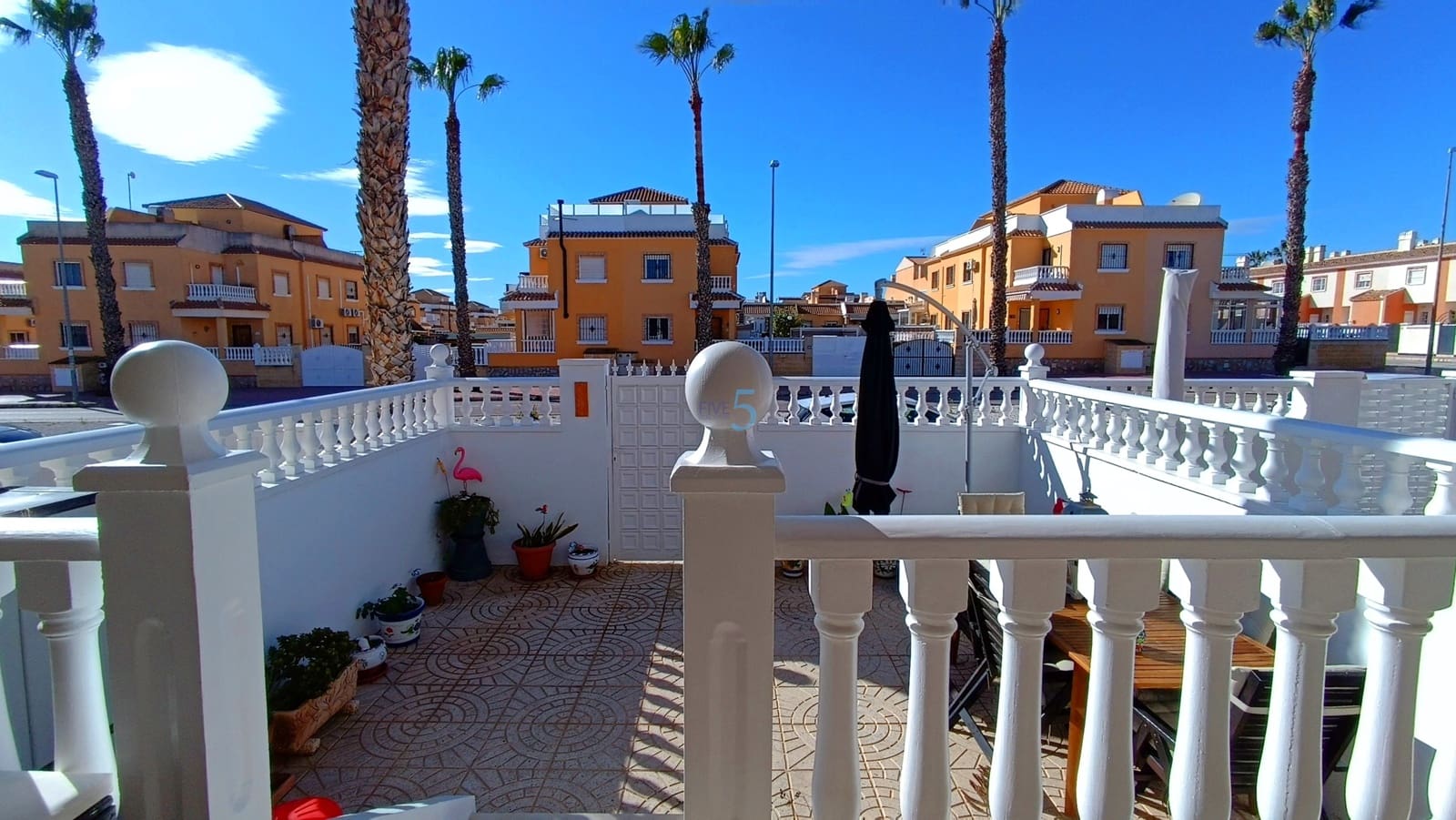 3 bedroom Townhouse for sale in Ciudad Quesada with pool - € 225,000 (Ref: 9490096)