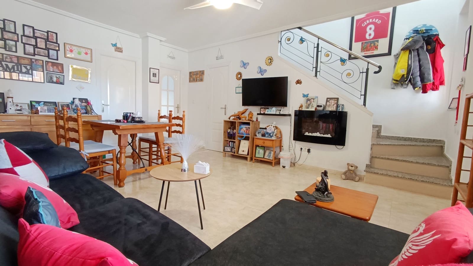 3 bedroom Townhouse for sale in Ciudad Quesada with pool - € 225,000 (Ref: 9490096)