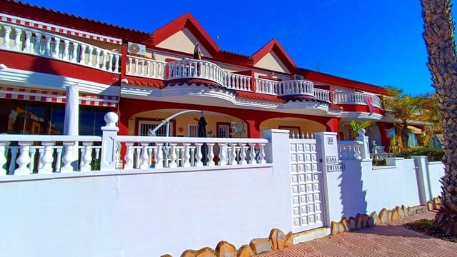 3 bedroom Townhouse for sale in Ciudad Quesada, Rojales with pool - € 225,000 (Ref: 9490096)