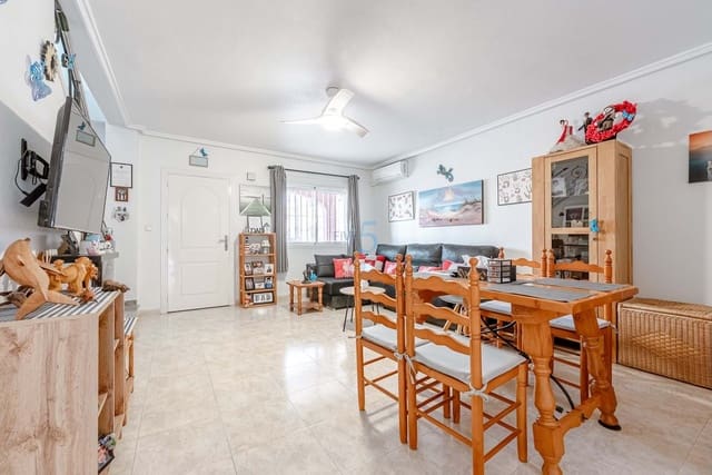 3 makuuhuone Omakotitalo myytävänä paikassa Ciudad Quesada, Rojales mukana uima-altaan - 225 000 € (Ref: 9490096)