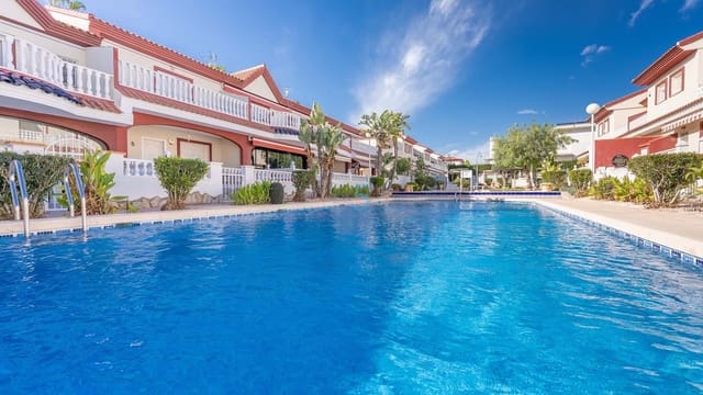 3 makuuhuone Omakotitalo myytävänä paikassa Ciudad Quesada, Rojales mukana uima-altaan - 225 000 € (Ref: 9490096)