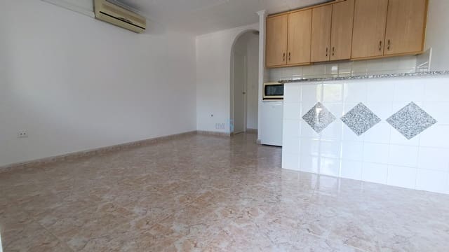 1 bedroom Bungalow for sale in Torrevieja - € 79,999 (Ref: 9490097)